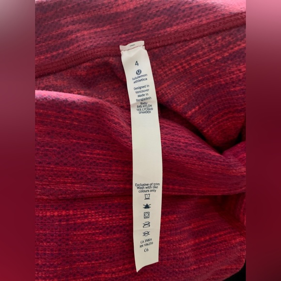 NWOT lululemon Mid-Rise Cropped Leggings in Patterned Pink - Picture 6 of 6